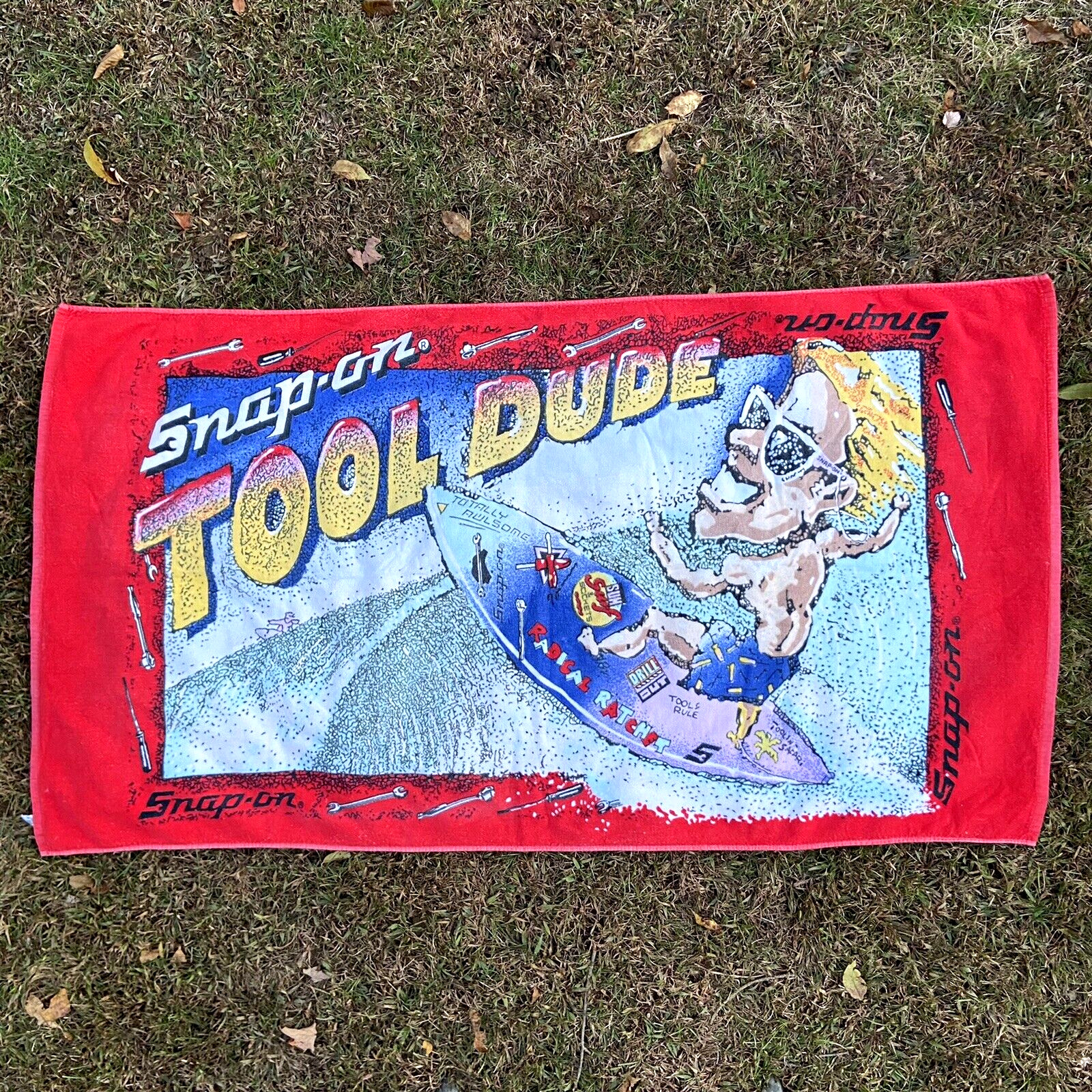 Vintage 90’s Snap-On Tool Tool Dude Cartoon Party Surfer Ocean Beach Towel RARE