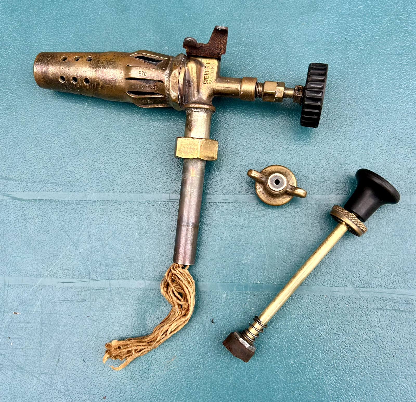 Vintage Max Sievert No.270 Brass Blowlamp Sweden -Benzoline Torch 0.4 ltr