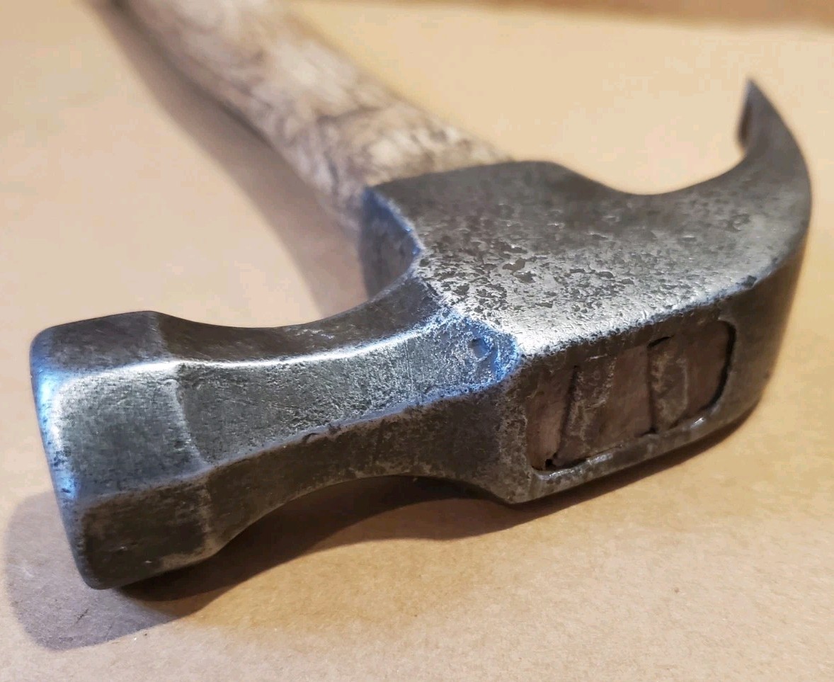2 Vintage Belknap Bluegrass Claw Hammers,BG47-20, Other,Old Carpenter Tools
