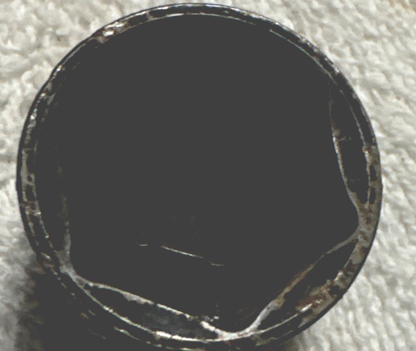 24 mm, 24mm Low Profile shallow Oil Filter Socket, 3/8” Drive tool, 6 pt