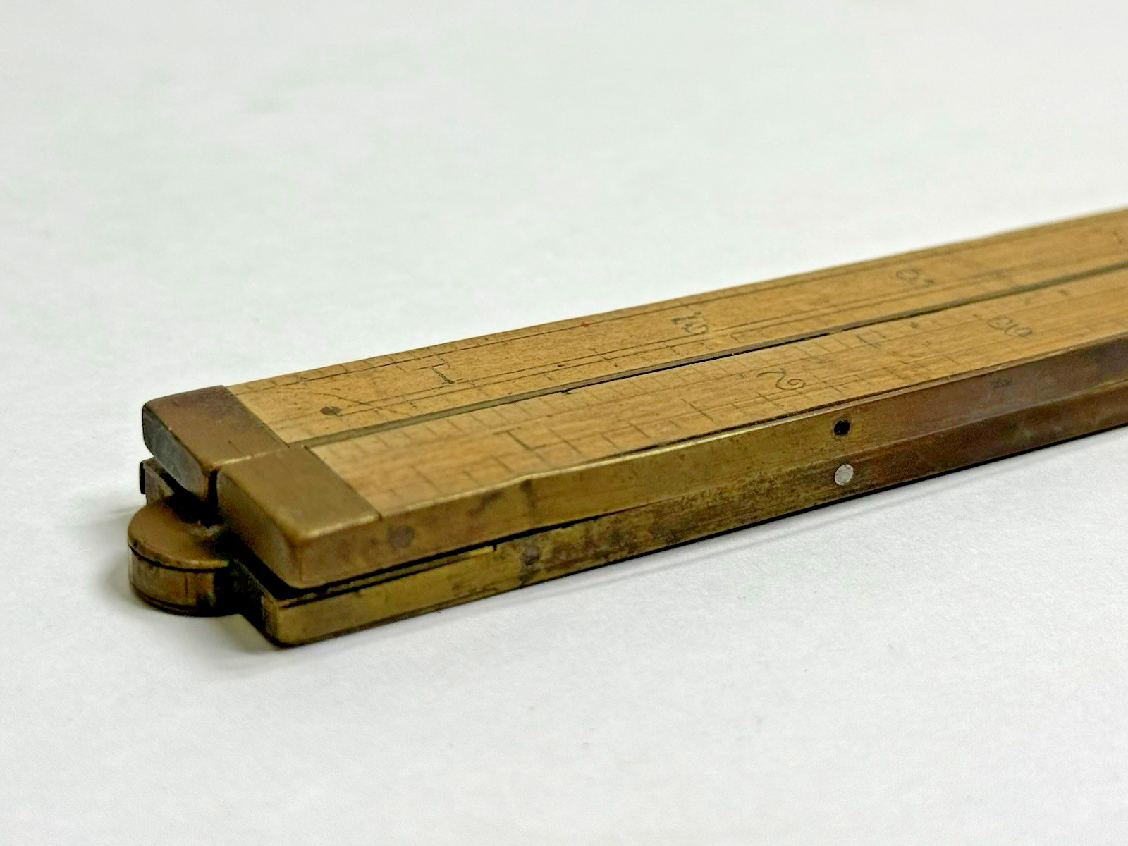 Antique UPSON Nut Co No 62 Boxwood Wood Brass Folding Carpenters Ruler 24″