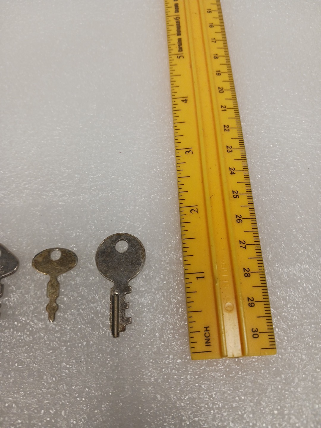 Vintage Cheney Made In England Lock Keys Randon Lock Key Lot