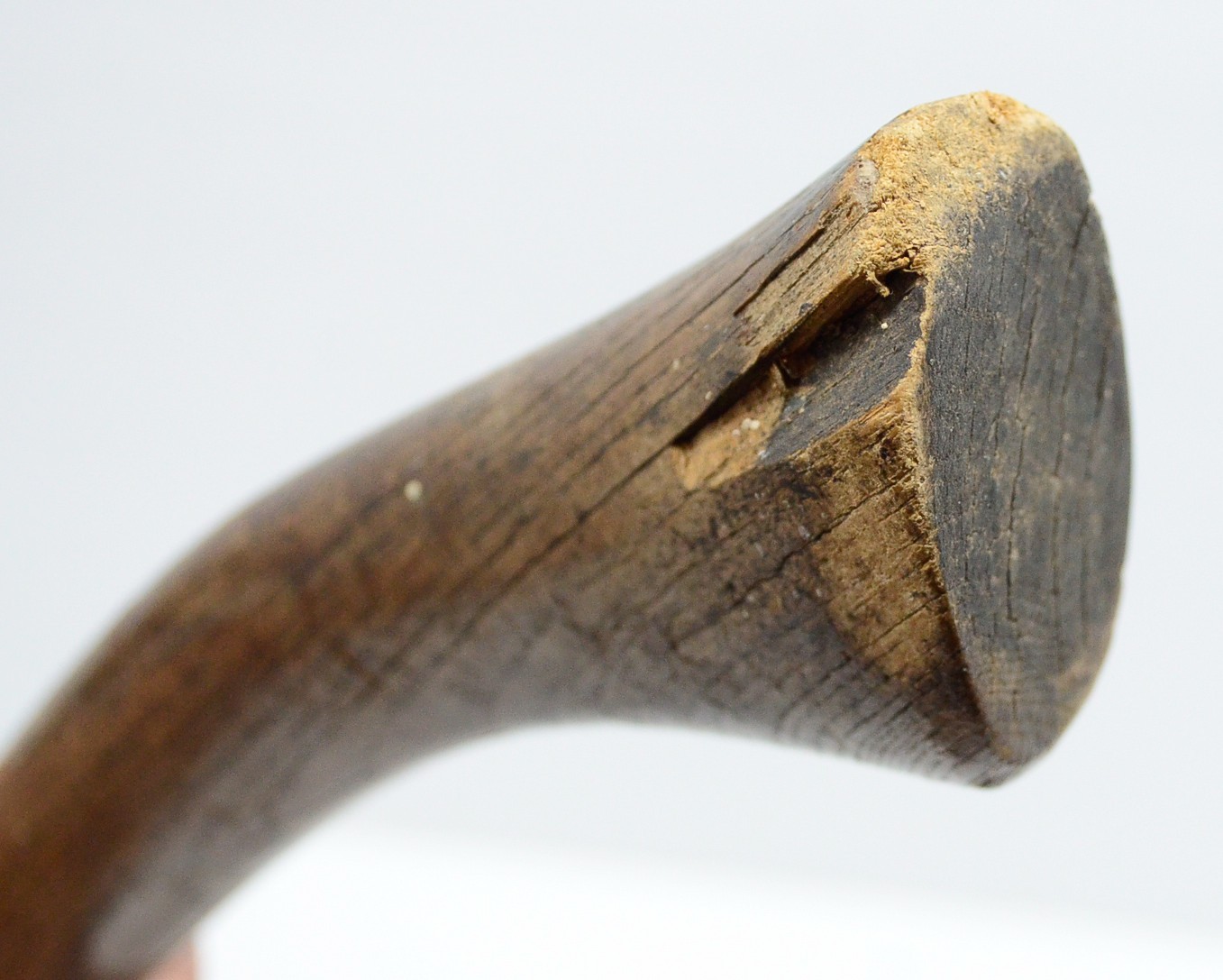 Vintage Mann Edge Tool Co Lewistown PA TRUE AMERICAN Hatchet Cracked Handle