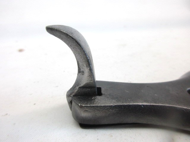 Vintage Stanley Plane Lever Cap No. 5, Type 11 (1911-1918) 2″ Wide