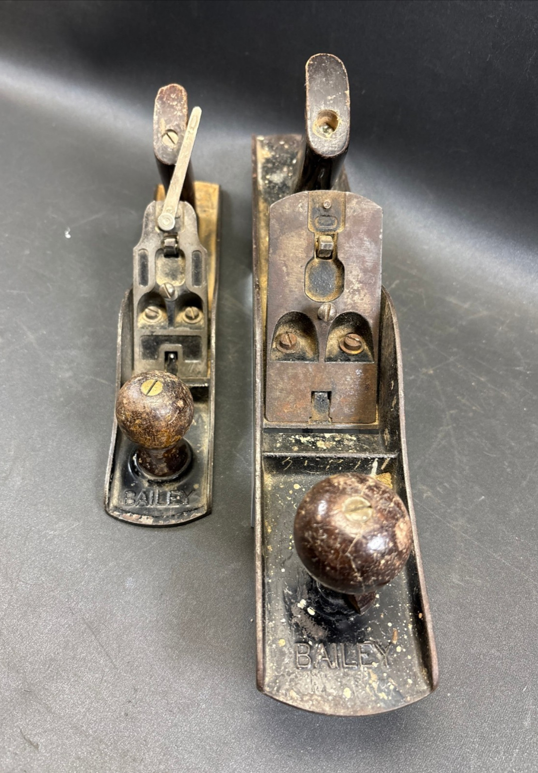 Pair of Vintage Hand Planes Stanley Bailey No.5 & No.6 Lot of 2