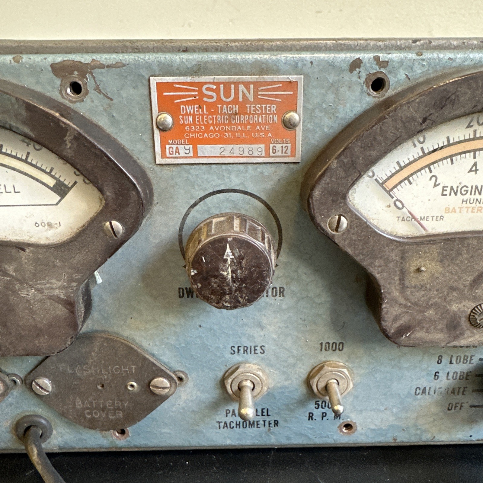 VINTAGE 1950’s SUN DWELL -TACH TESTER 6/12 VOLT Model 4AR600-3