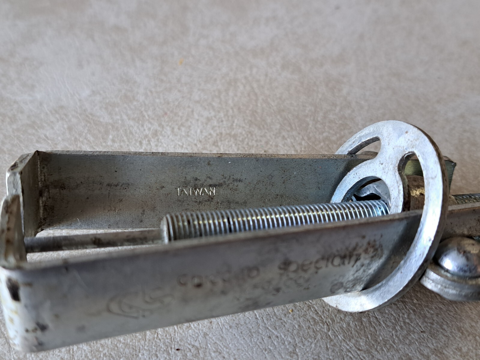 Vintage Chicago Specialty MFG Co. Faucet Valve/Handle Puller Tool No. 3074