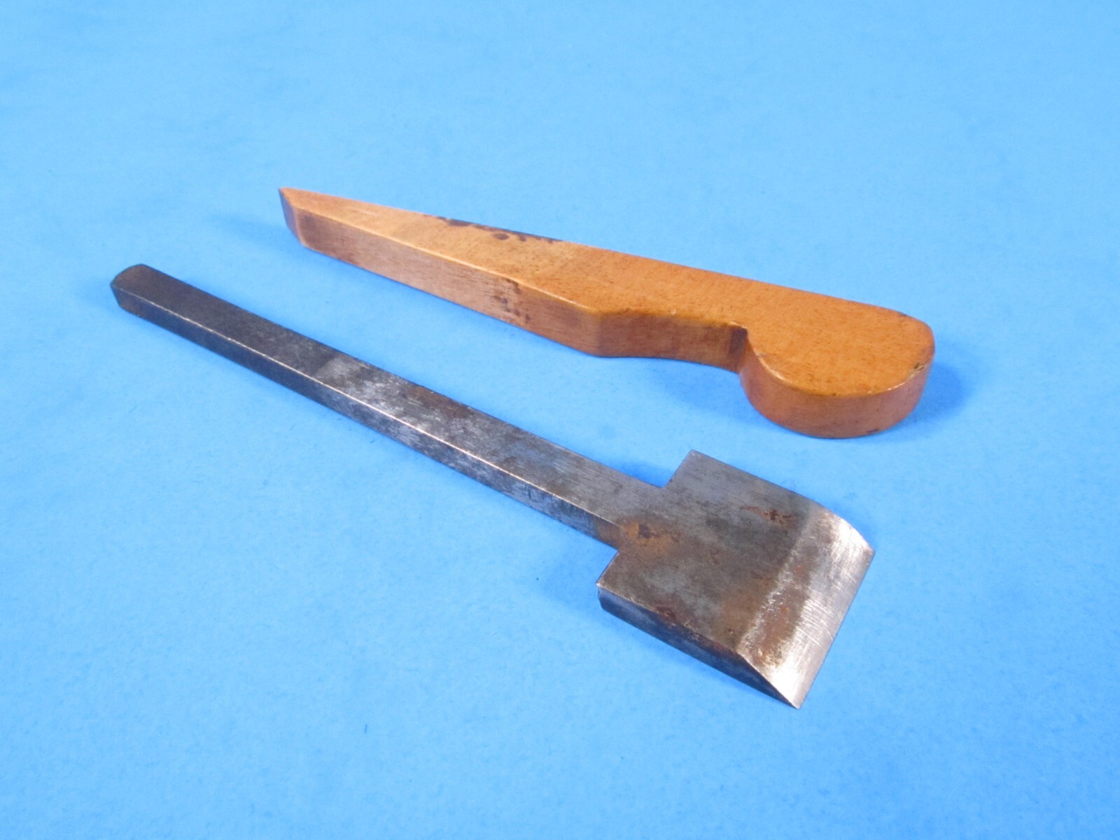 showy solid boxwood w boxing 3/4″ circular wood rabbet molding plane 3-3/4″ long
