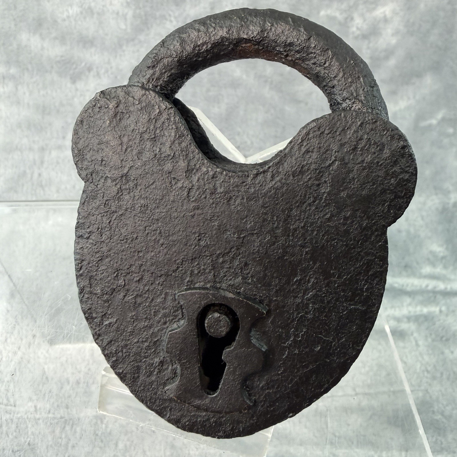 Antique Vtg Old Padlock Large Heavy Cast Iron Lock No Keys B272