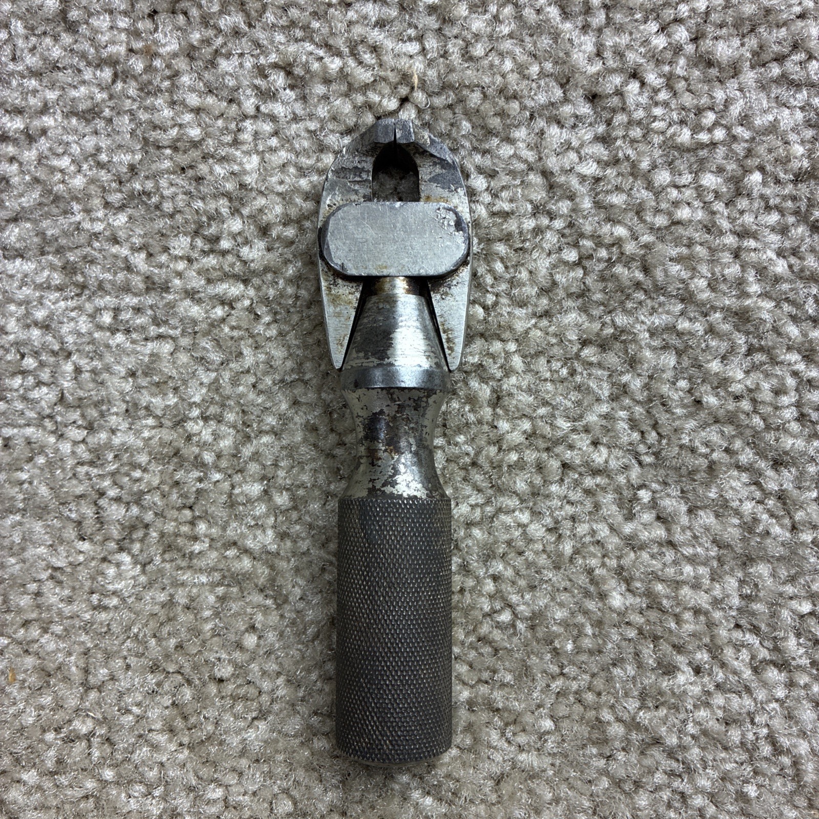 Small Hand Held Jewelers 4” Vise Soviet Style All Steel Screw Handle