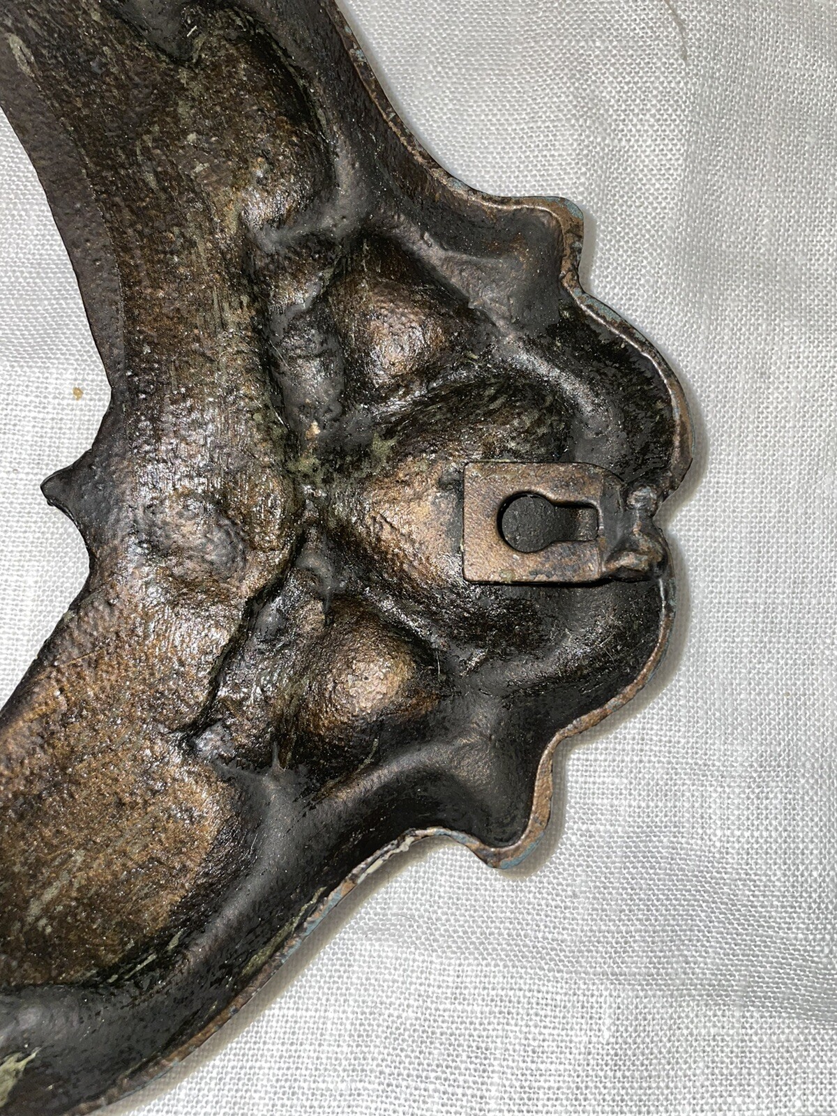 VTG Large Cast Iron Wall Display Decorative Key 17 1/2” x 9 1/2” Heavy 3.6 lbs