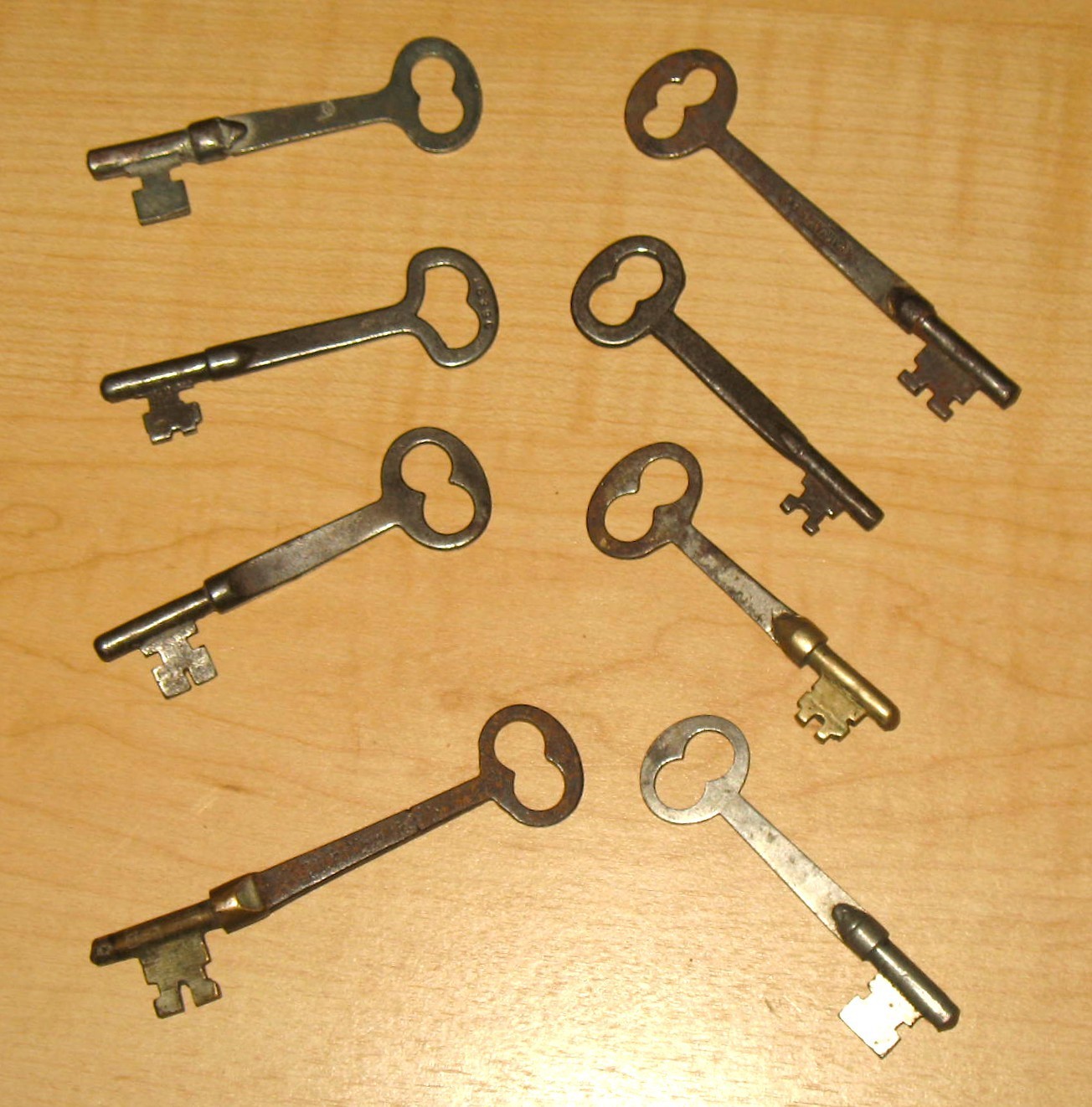 Lot of 8 Antique Long Two-Piece Flat Handle Solid Barrel Skeleton Keys 6 Signed