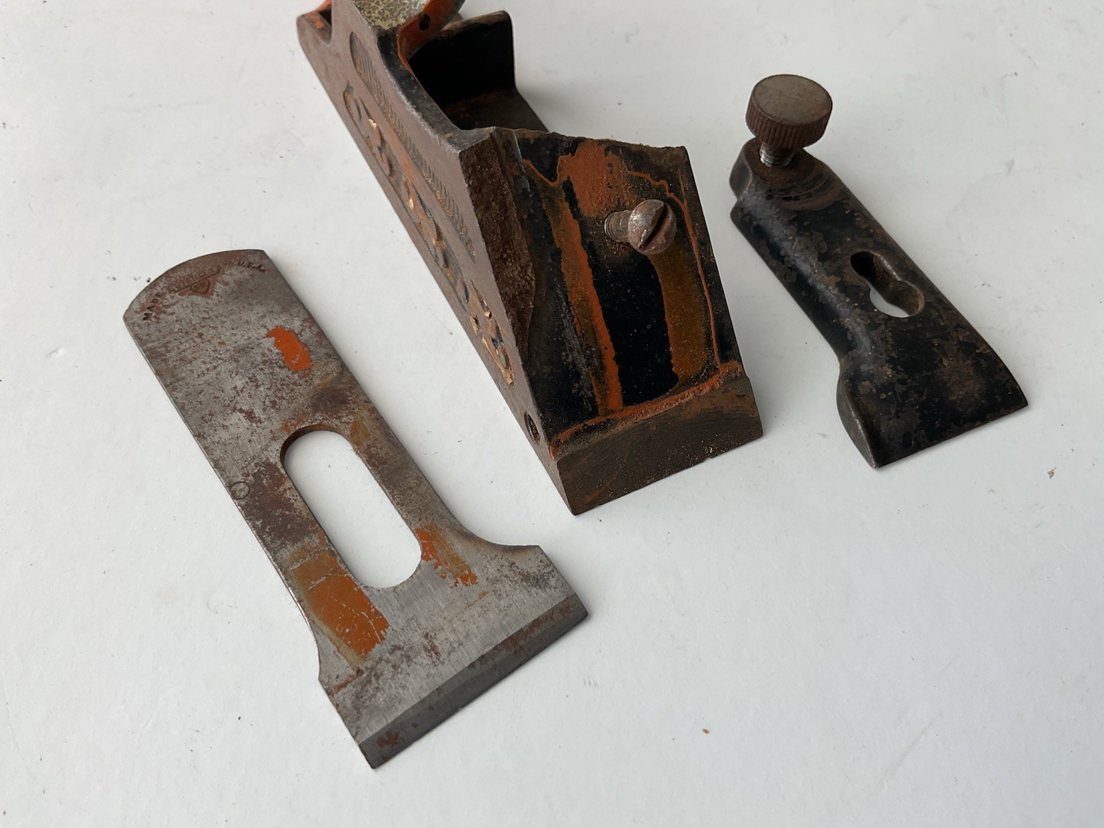 Sargent & Co Antique Wood Plane w Stanley Sweetheart Blade