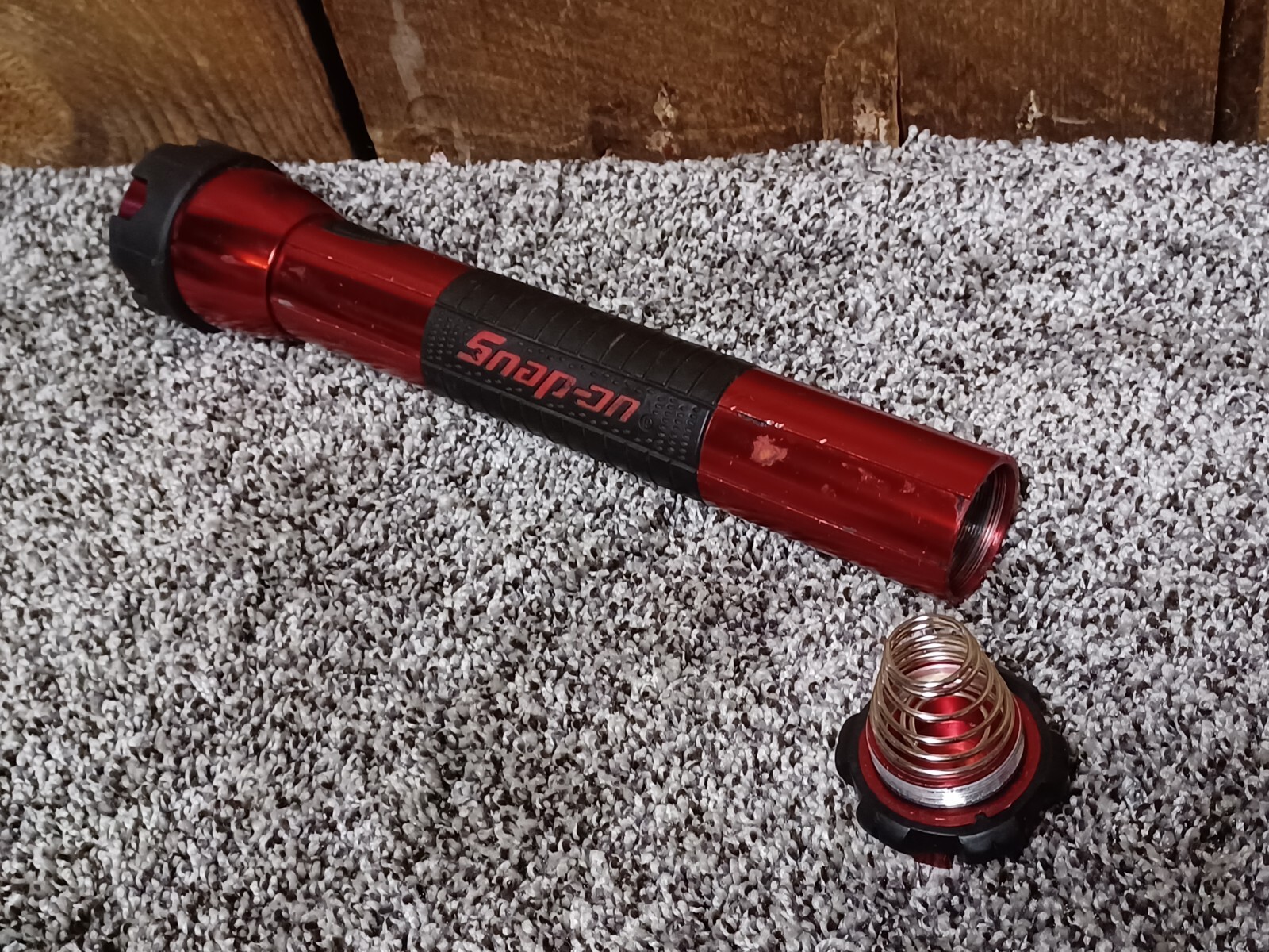Snap-On Red And Black 13” Flashlight Take D Batteries (Not Included)