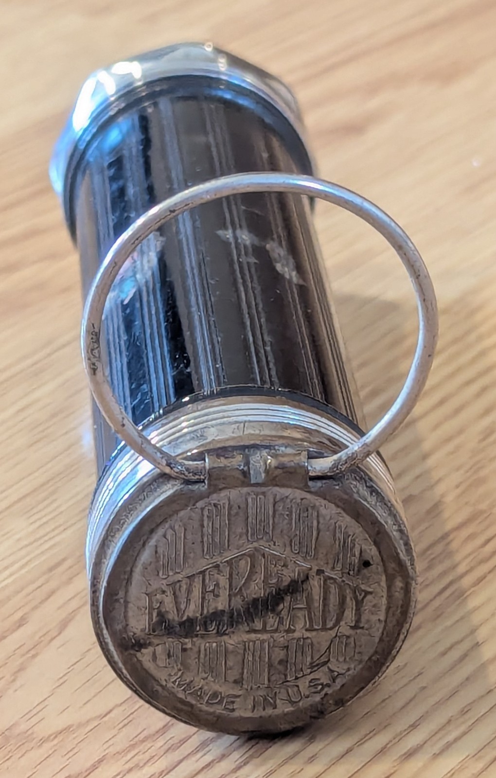 Eveready Metal Brass Black Flashlight with Glass Lens Vintage