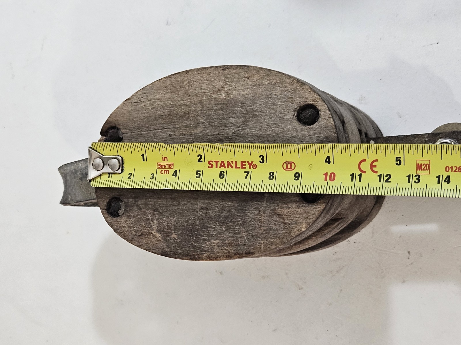 Antique Rustic 4″ Wood Iron Wheels Farm Nautical Double Pulley Tackle Block Rope