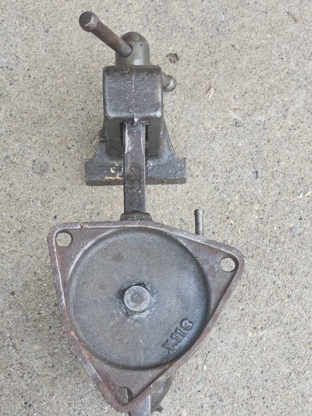 VINTAGE WARDS DELUXE QUALITY SWIVEL VISE V112 3.5″