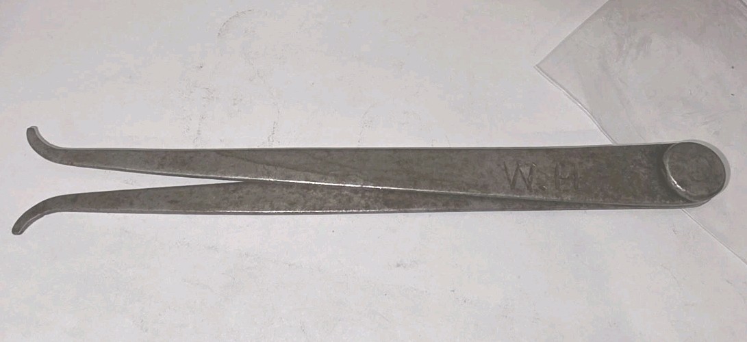 ANTIQUE CALLIPERS W.H. RIVET STEEL JOINTED INSIDE/OUTSIDE 5 3/4″ LENGTH