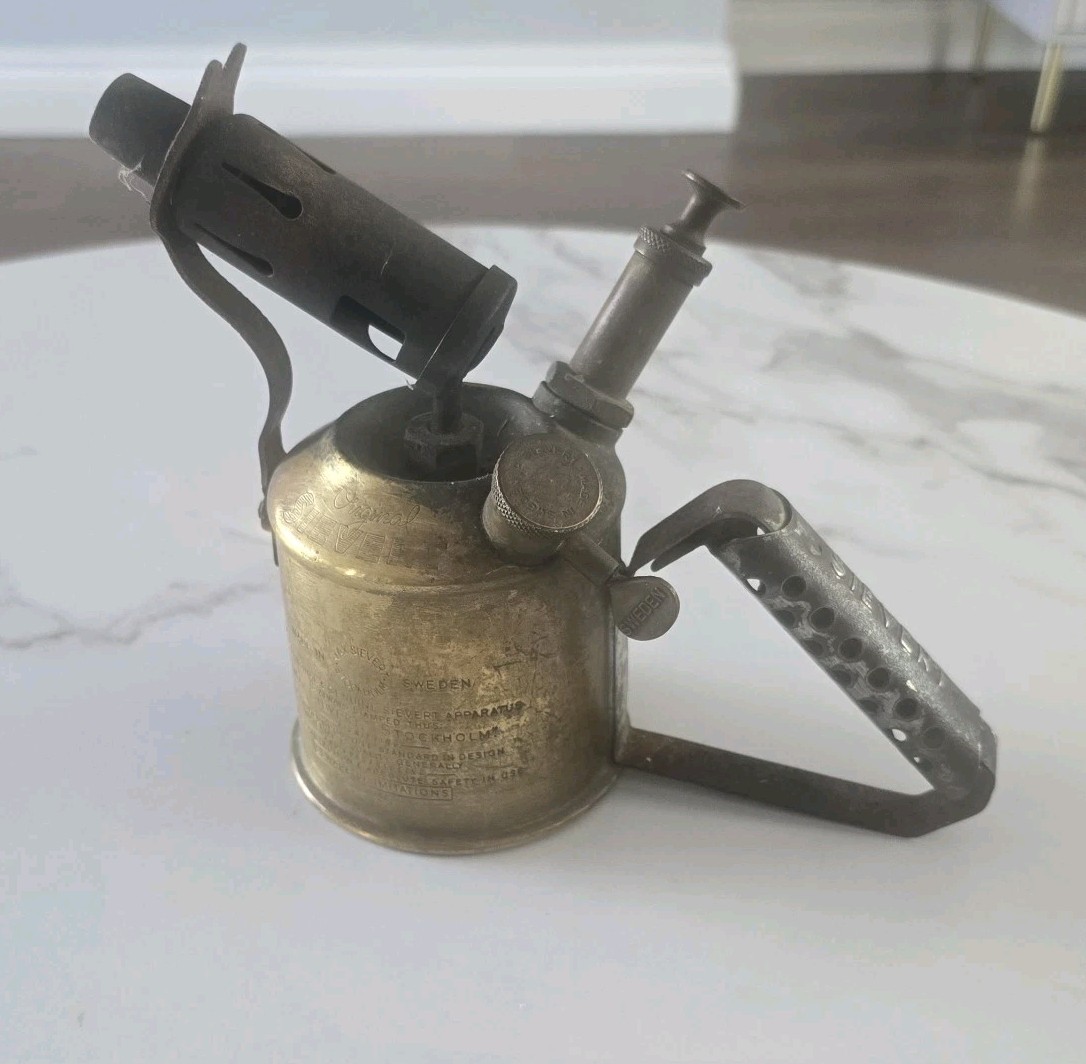 Vintage brass blow torch blow lamp Original Sievert Sweden paraffin 0.4 litre