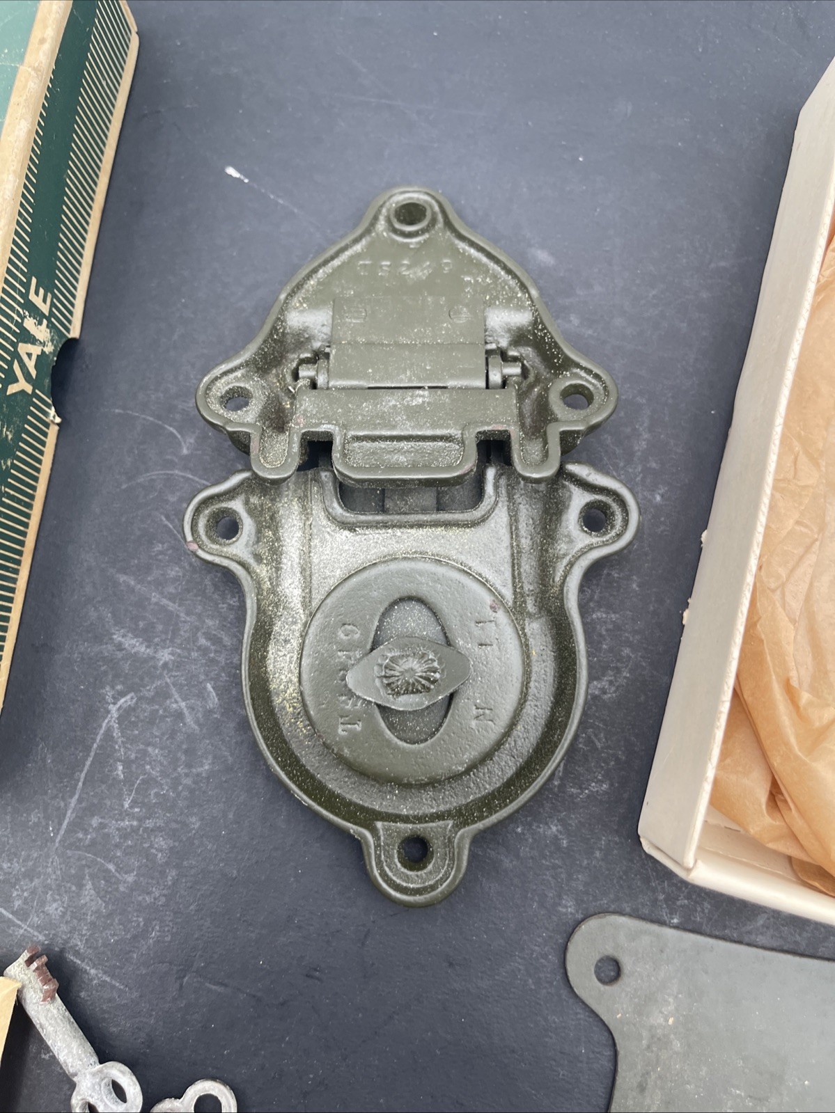 Vintage Yale Metal Trunk Lock TS 249 Army Green W/ Keys & Rivets NOS