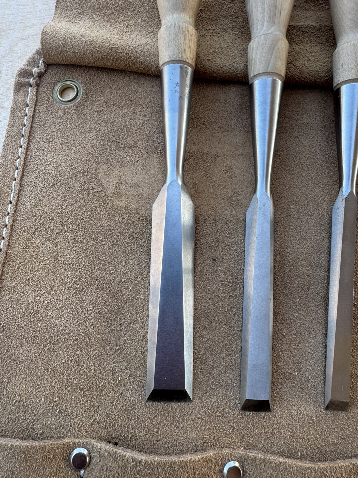 Set Of 5 Lie Nielsen Chisels – A2 – 3/4” 1/2” 1/8” 3/8” 3/16 – Maple Handles