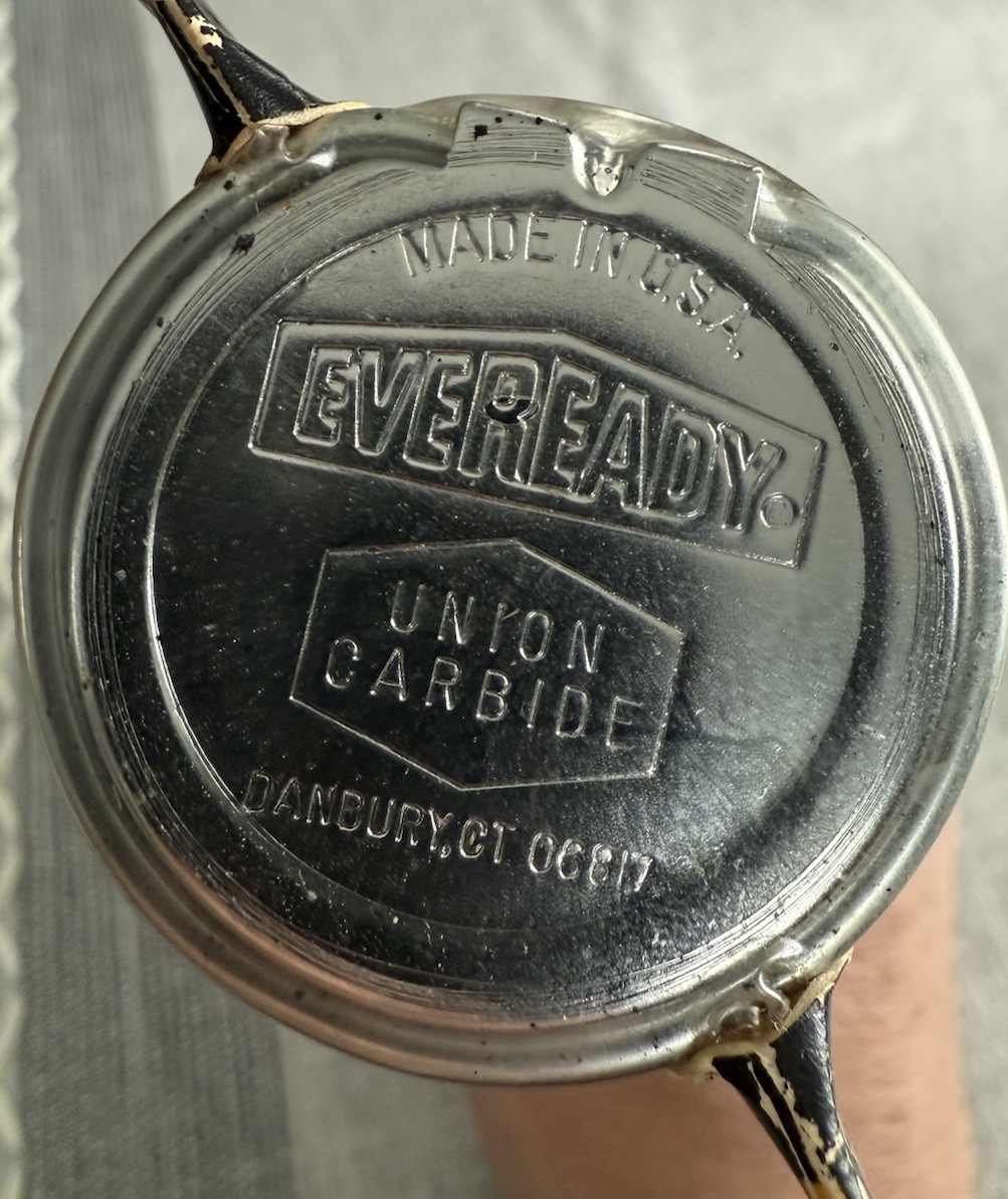 Vintage Eveready Energizer 2D Cell Flashlight Chrome Ribbed US NEW / SEALED