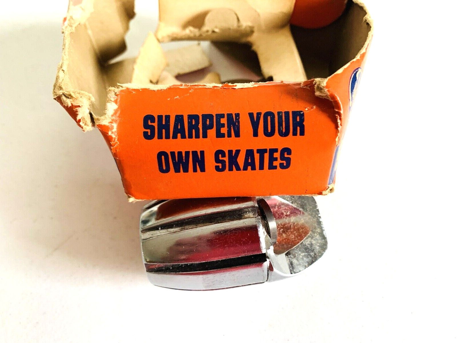 Vintage GE General Electric Carbology Ice Skate Sharpener Hockey Canada Box