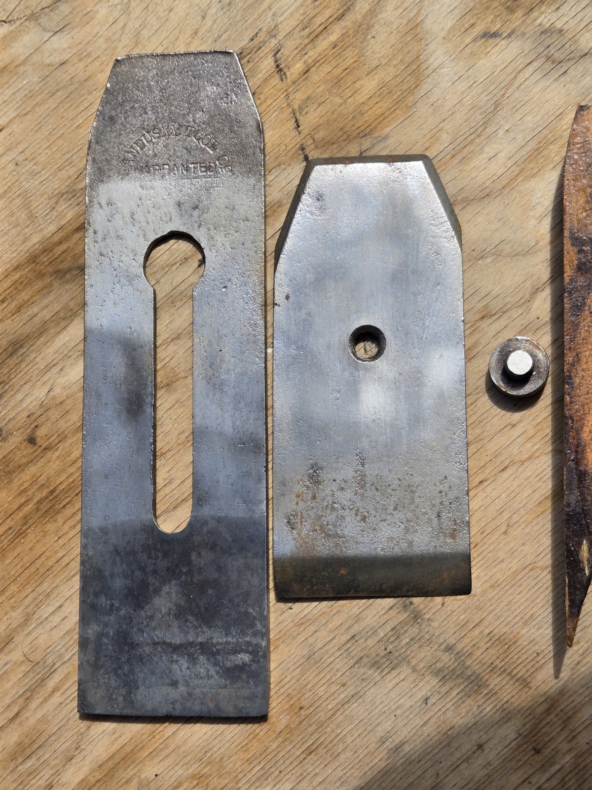 Antique Ogontz Tool Co No. 13 Wood Hand Block Plane w Sandusky Tool Co Blade