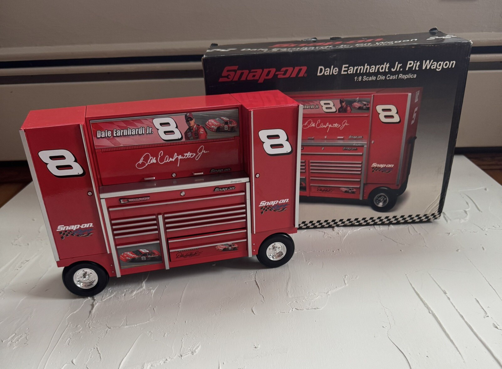Snap-on Mini Pit Wagon Limited Edition Dale Earnhardt Toolbox
