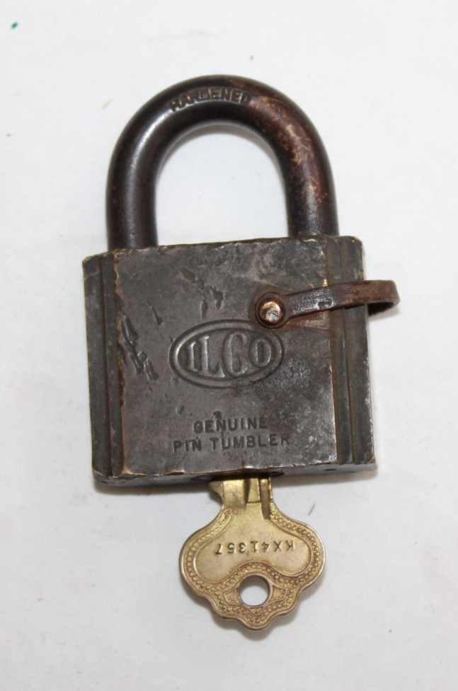 Vintage WW2 Era Pad Lock ILCO Genuine Pin Tumbler w/ Key! Padlock