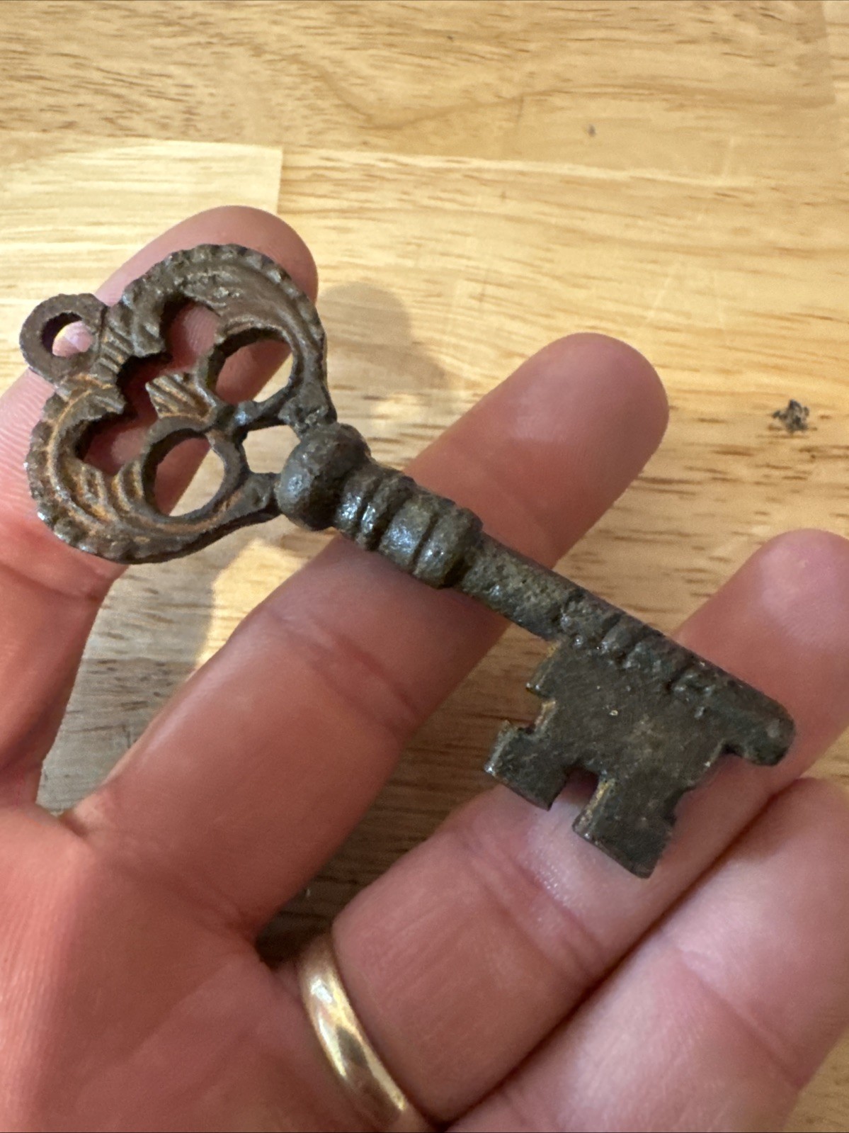 Victorian LIFE Key Cast Iron Metal Home Office Kitchen Decor USA Gift Decoration