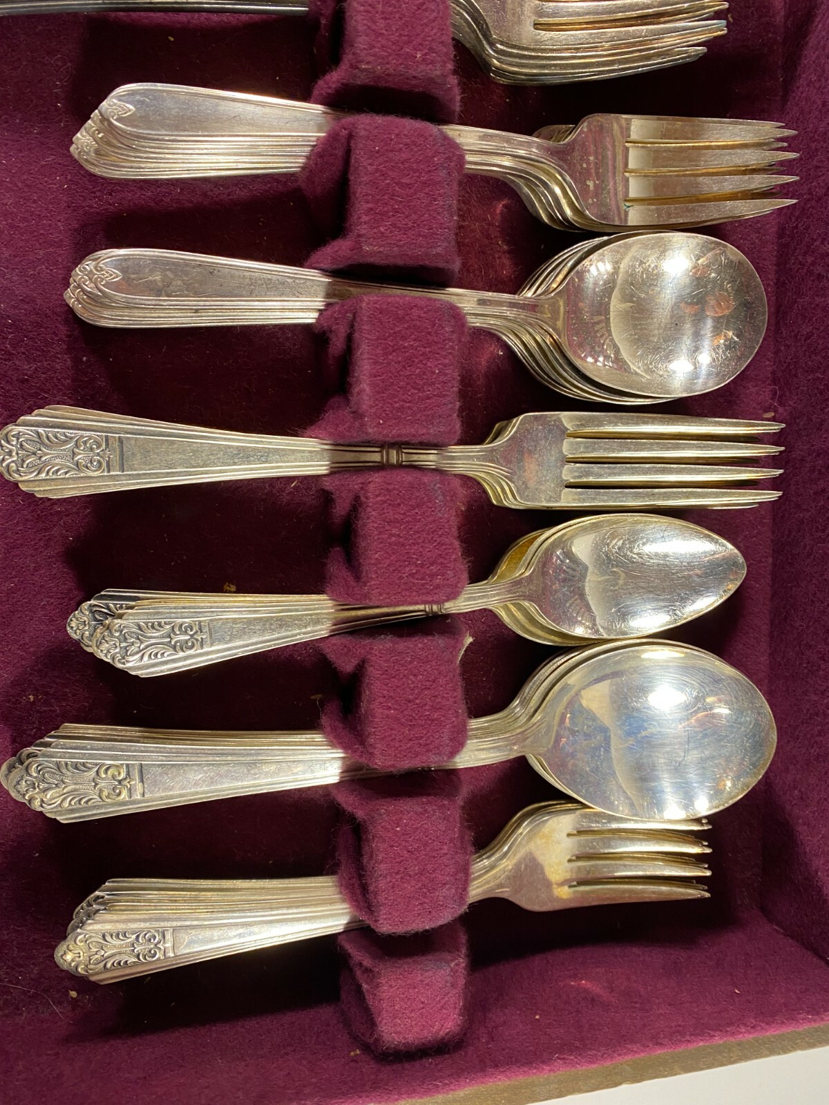 80 Pcs Silver Plate Flatware Prestige Royal Saxony Wood Box Case Mixed