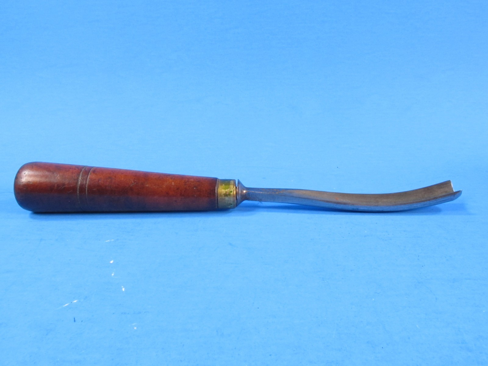 D R Barton Rochester NY deep curved gouge wood carving tool sweep #18