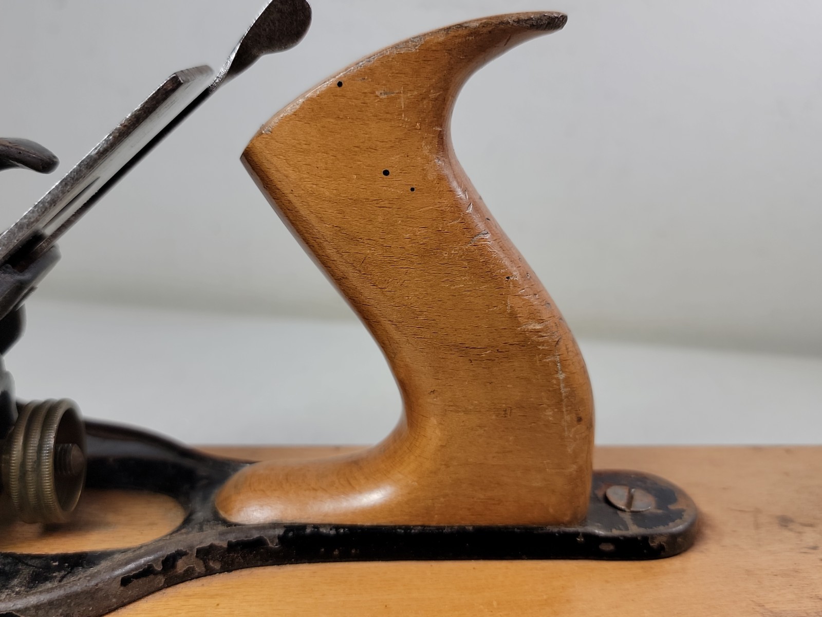 Vintage Birmingham B. Plane (No 32 Size) 26″ Long Transitional Wood Plane