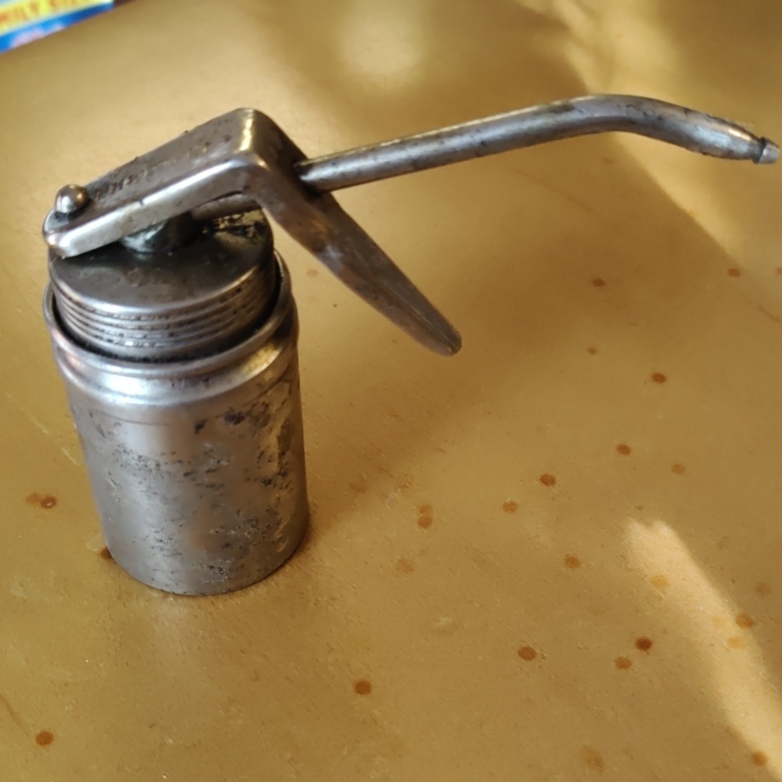 Vintage Craftsman Thumb Pump Oil Can Lever Oiler Pistol Grip Pat 2595118 USA