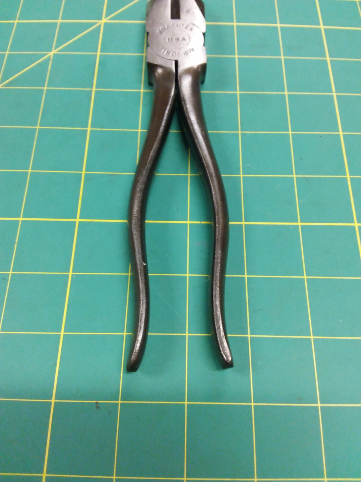 Vintage KRAEUTER USA No. 1801-6 1/2 Linesman Pliers made in USA