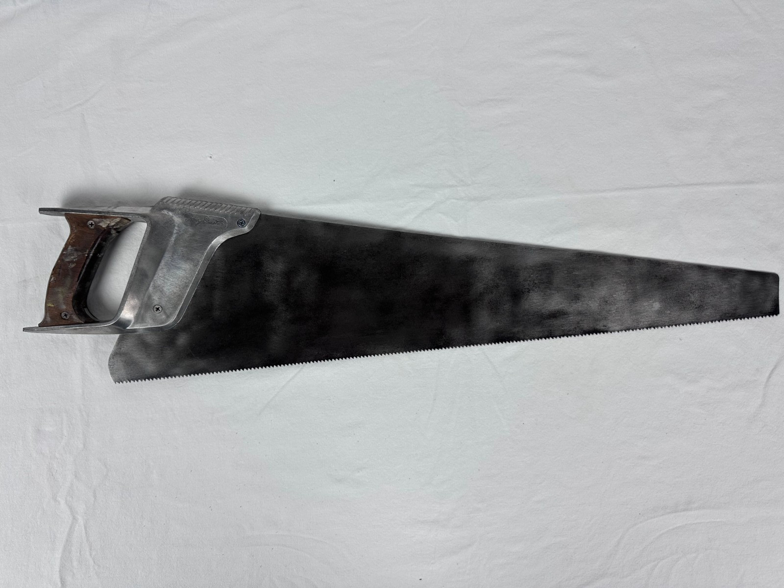 Henry Disston D100 26 Inch 7 TPI Handsaw 1960s Aluminum Handle Vintage Used