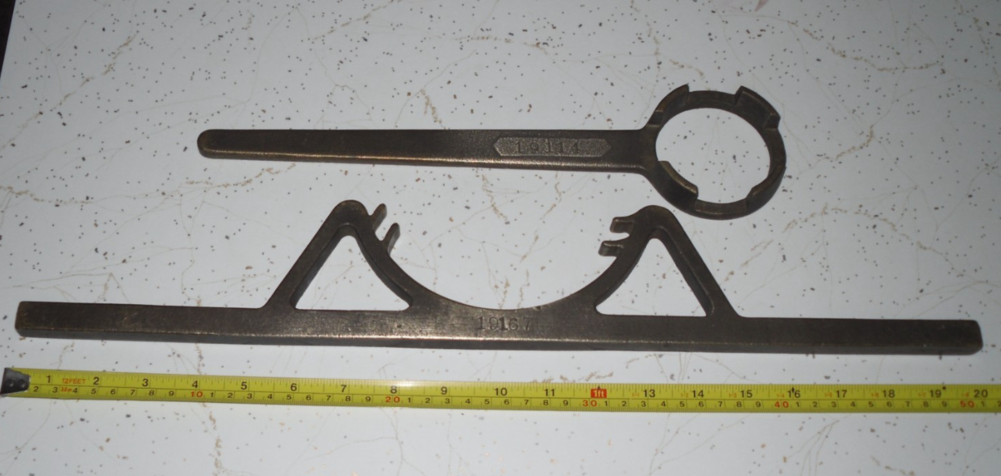 NICE Vintage Brass Flywheel Holder & Starter CLutch Wrench for 4-cycle engines