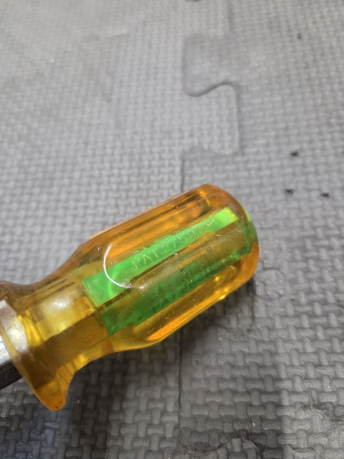 Vintage Stubby Hold-E-Zee Lok-Blok TC-2 Screwdriver