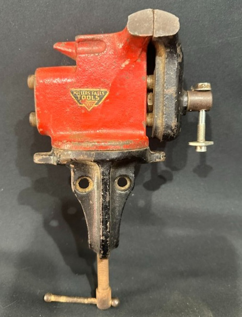 Millers Falls Cast Iron Bench Mount Swivel Clamp Vise 2.50″ Jaws x 2.375″ Depth