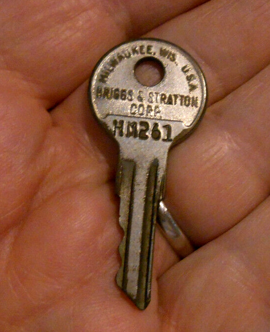 Vintage Old Antique 1925-31 Hudson Essex Briggs Stratton BASCO Key # HM261 USA