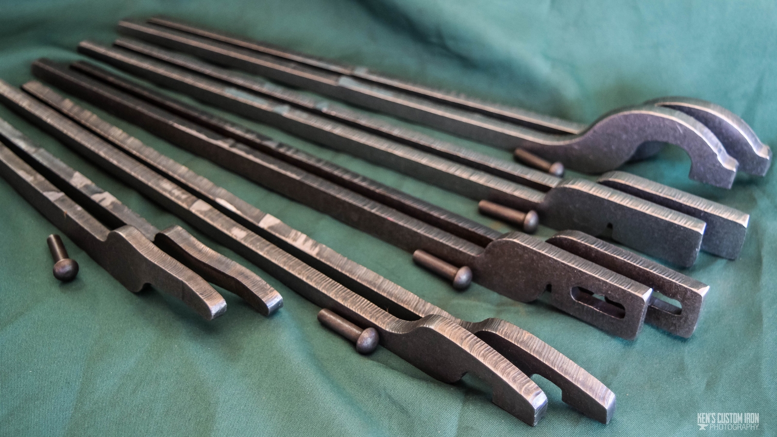 Made in USA – Best-Selling Rapid Tongs Bundle Set