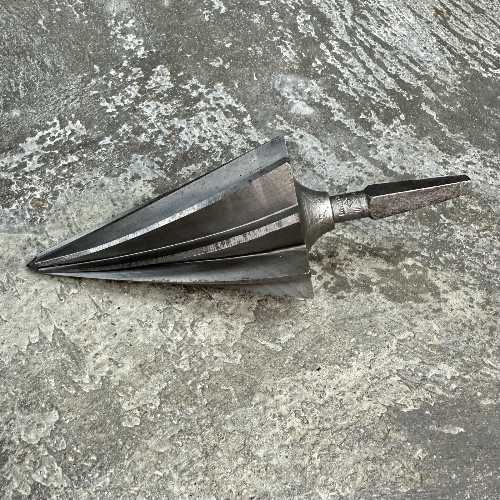 Vintage Cleveland USA Pipe Burring Reamer 4″ Flute Cone Bit 2″ Taper Heavy