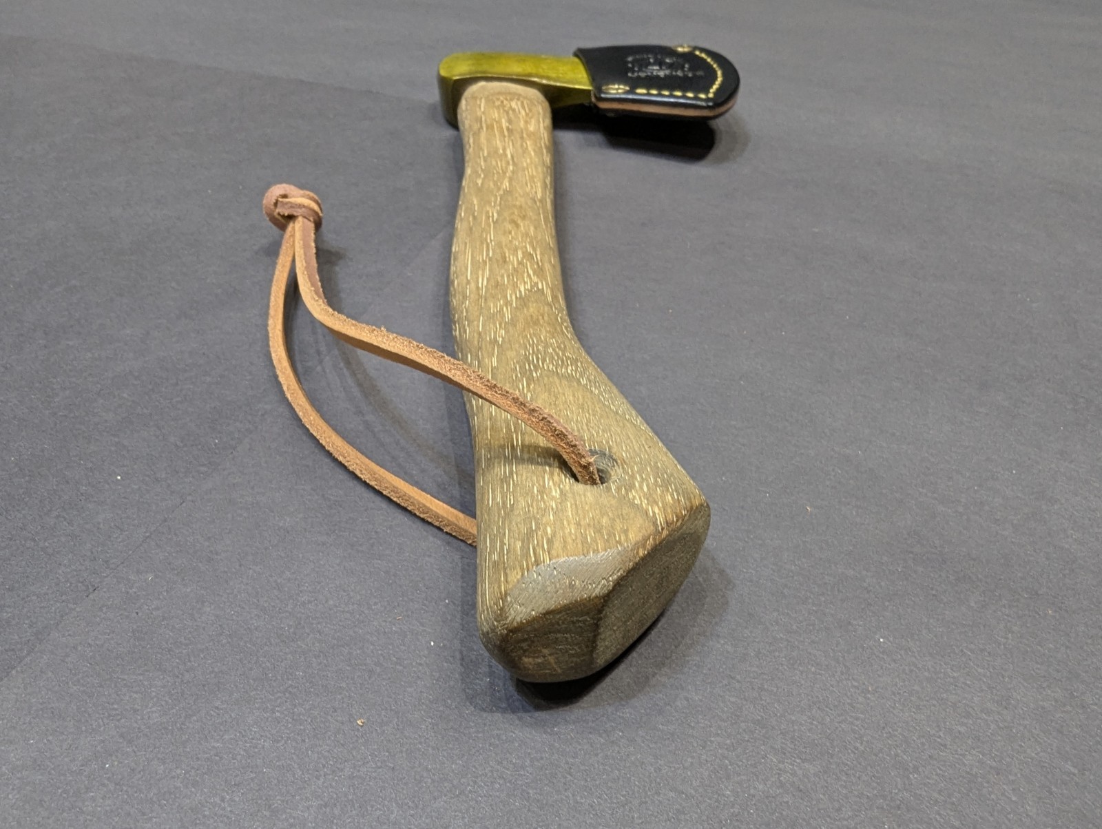 Vaughan Sportsman/Salesman/Sounding Axe Hatchet w/Cust.Handmade Leather Ax Mask