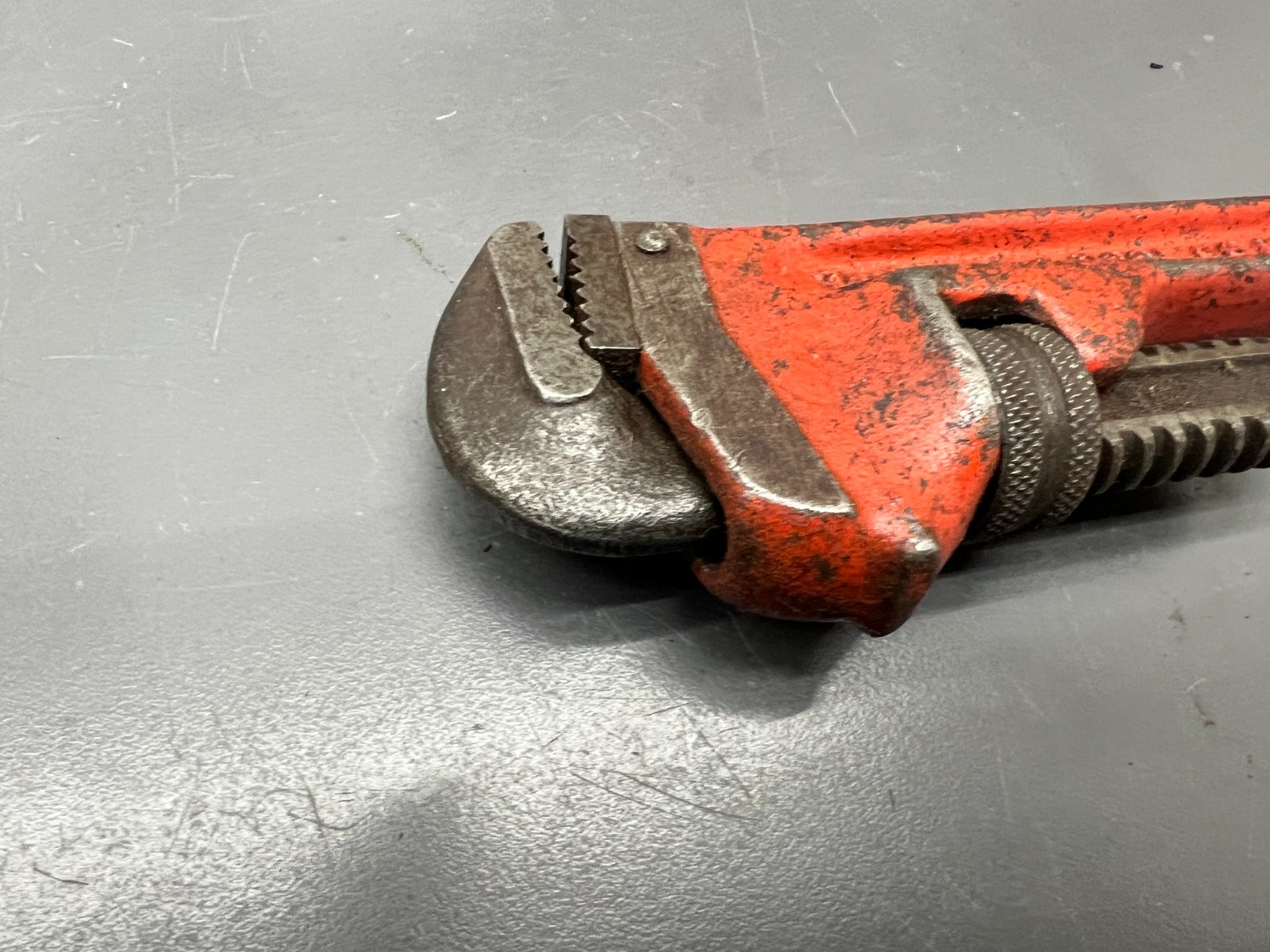 (u) VINTAGE RIDGID RIDGE TOOL ELYRIA OH 8″ HEAVY DUTY PIPE WRENCH – MADE IN USA