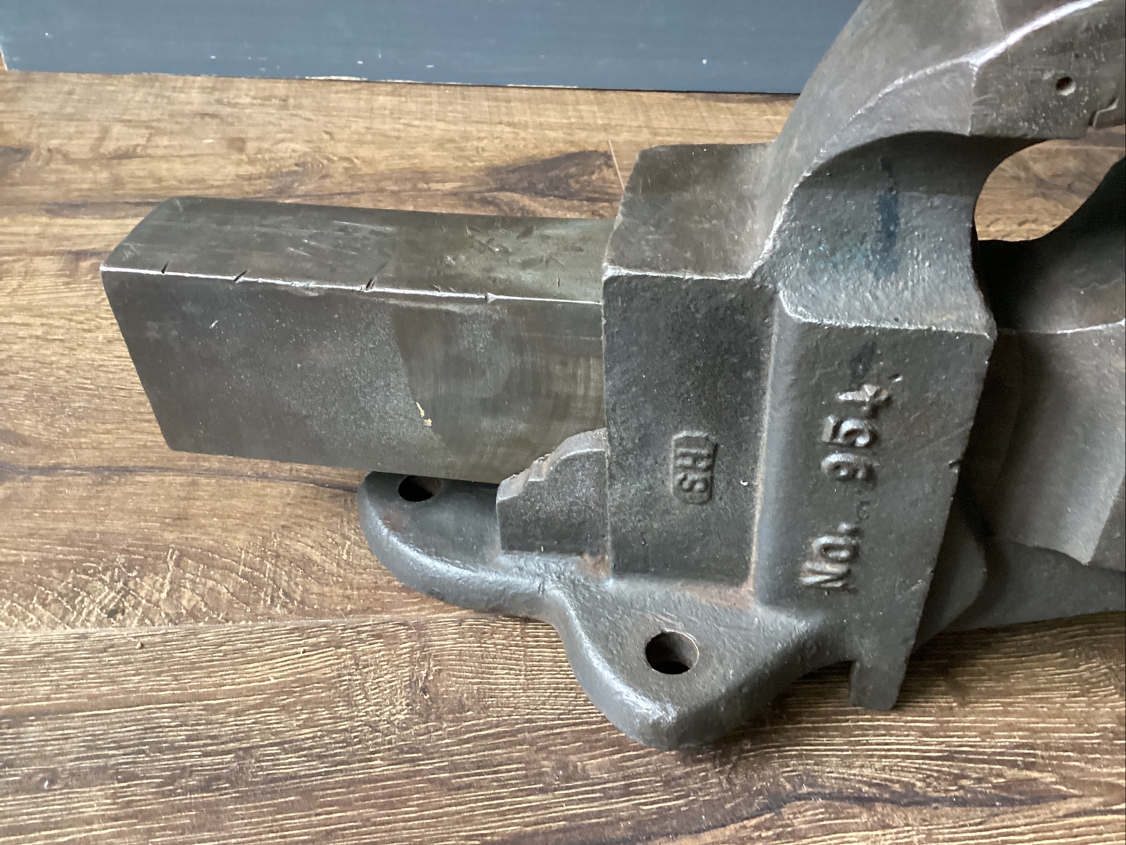 Vintage Chas. Parker Co. Meriden CT USA Bench Vise No. 954 Free Ship