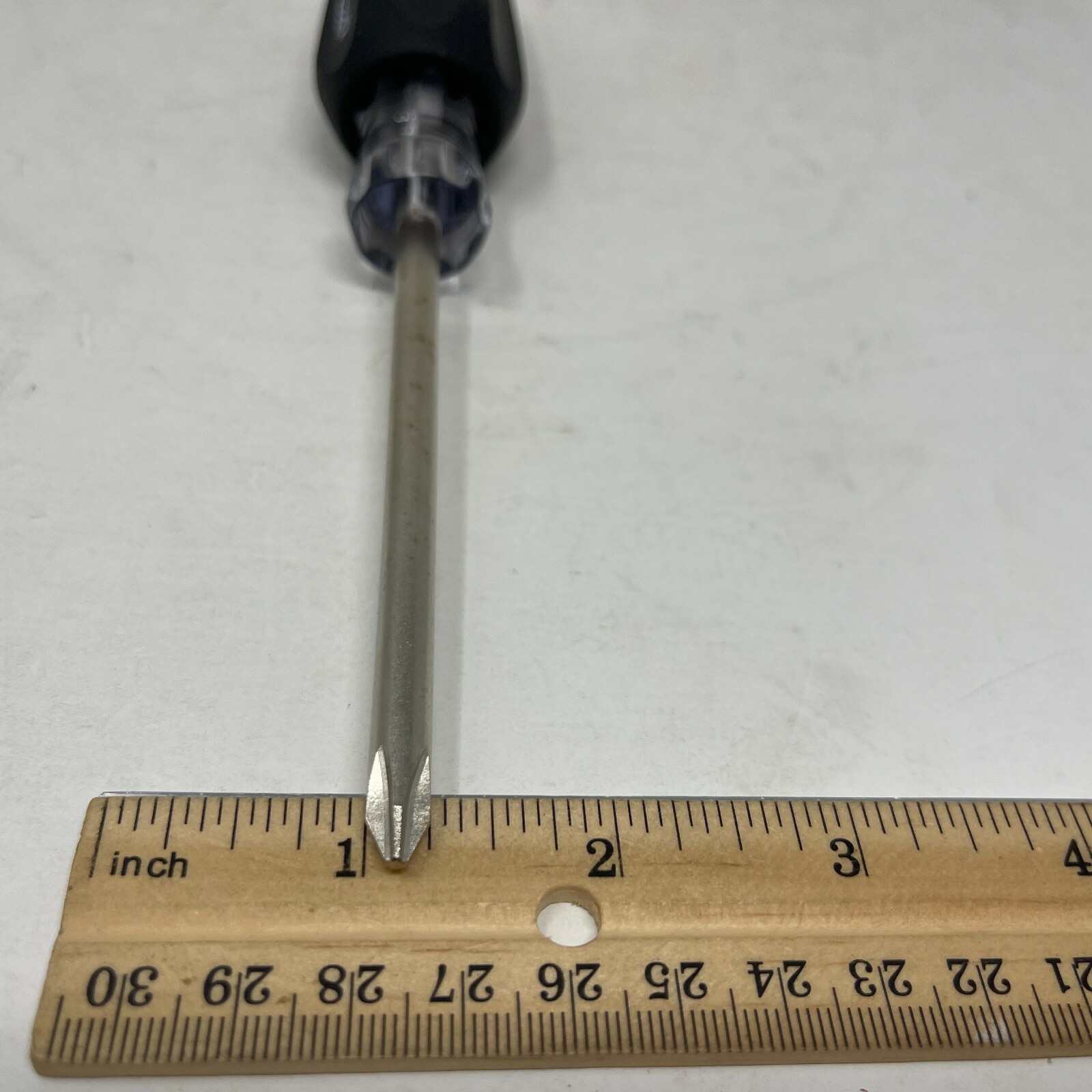 Kipper Tools P2 1/4″ Phillips Head Screwdriver 4″ (9″ L with handle) Made in USA