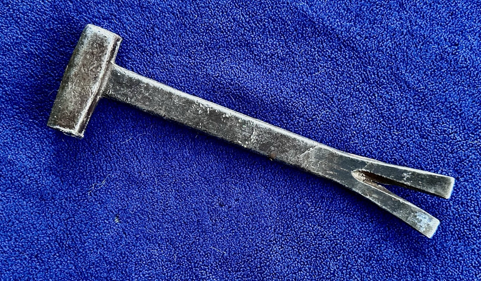Vintage RIPPER The Bridgeport Hardware Mfg. Crate Hammer/Ripper Pry Bar / 8-3/4″