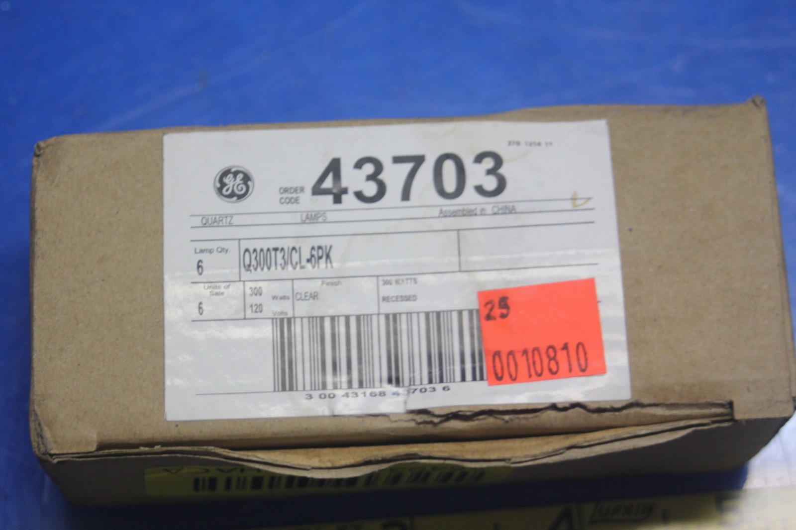 Box of 6 GE Lighting Q300T3/CL/CD Halogen Light Bulb,T2 1/2,300W UNI