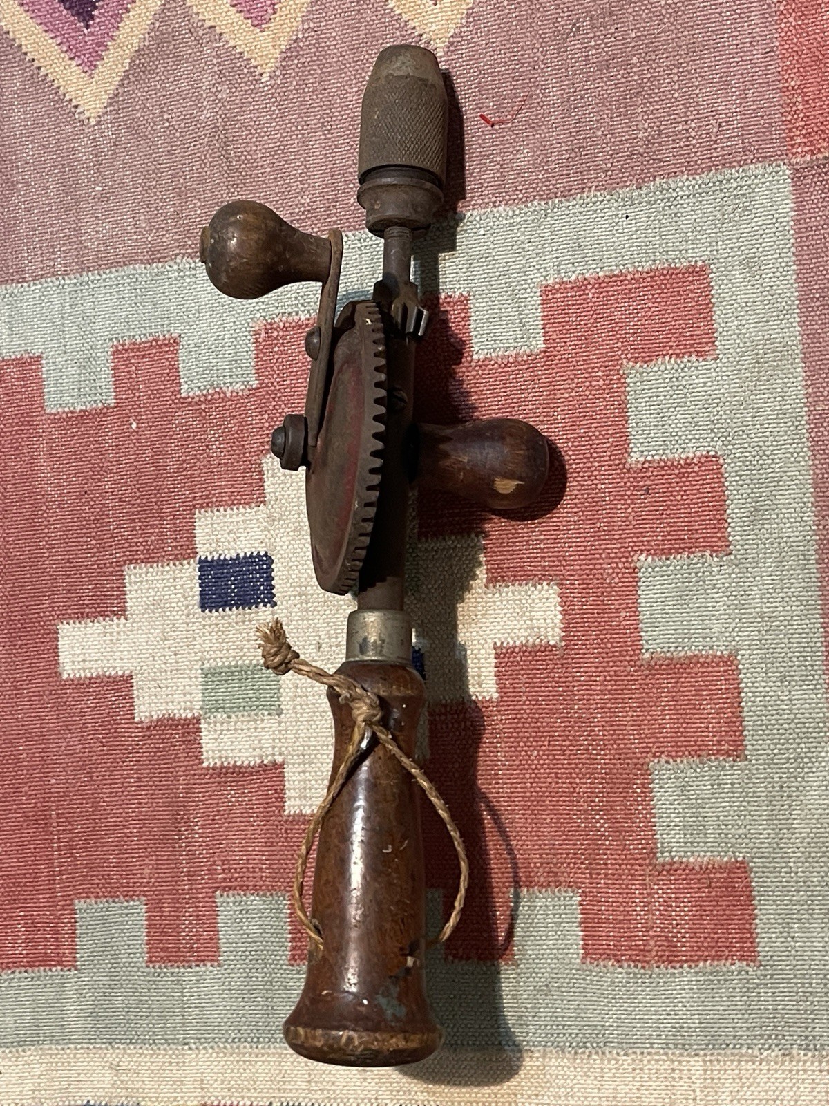 Antique Hand Crank Eggbeater Drill Wood Handle 2 Jaw Chuck Vintage Tool B1